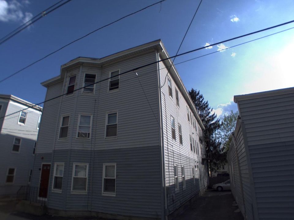 1st image of 288 Manton Ave APT 1