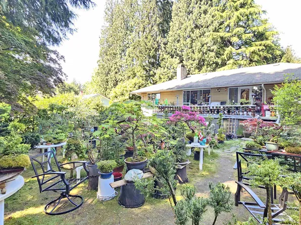 435 Osborne Rd E, North Vancouver, BC V7N 1M4