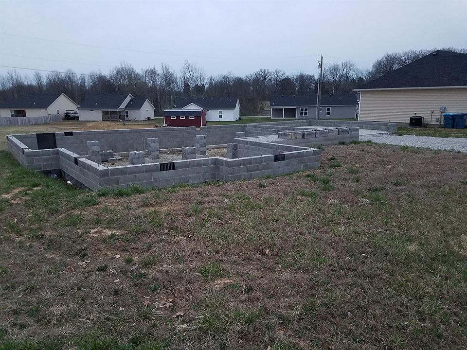 1st image of 1525 Brook Dr