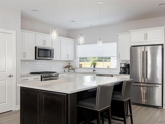 2nd image of 5692 Ferncrest Ct Unit D