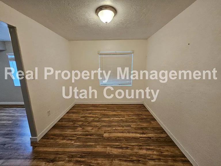 1708 E Ridgefield Rd — Photo 22