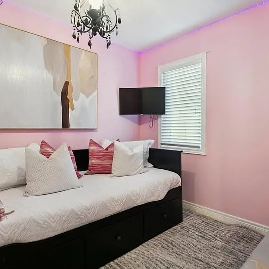 4727 Centretown Way — Photo 1