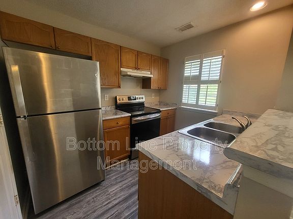 5th image of 9365 Glenwater Dr