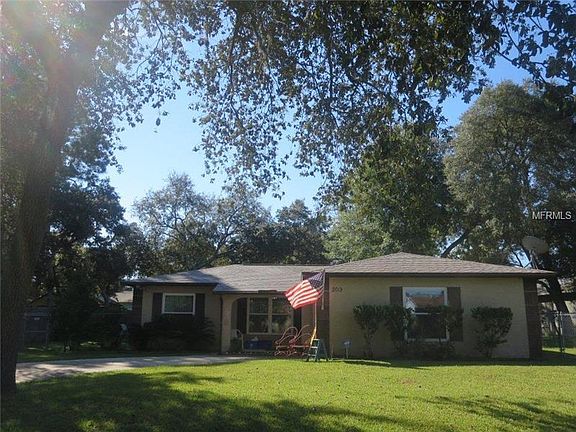 2nd image of 203 San Fernando Ct