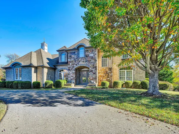 5120 Carter Grove Ln, Roanoke, VA 24012