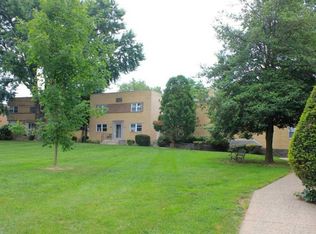310 E Hinckley Ave APT 2C, Ridley Park, PA 19078