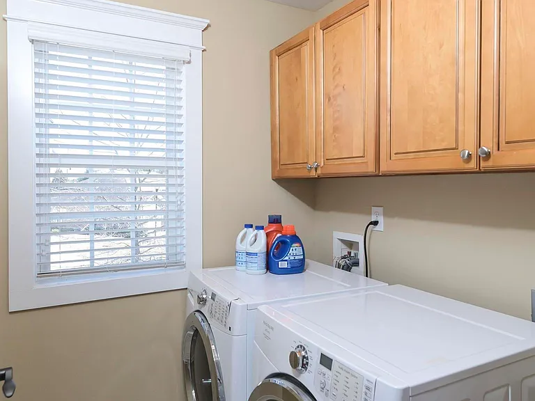 33 Heather Laurel Rd — Photo 14