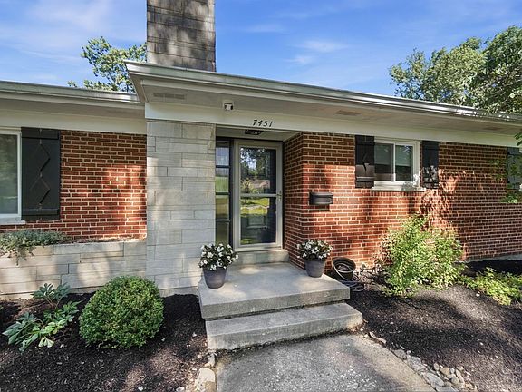 2nd image of 7451 Sagamore Dr
