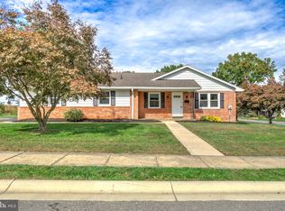 400 Susan Ave, Strasburg, PA 17579