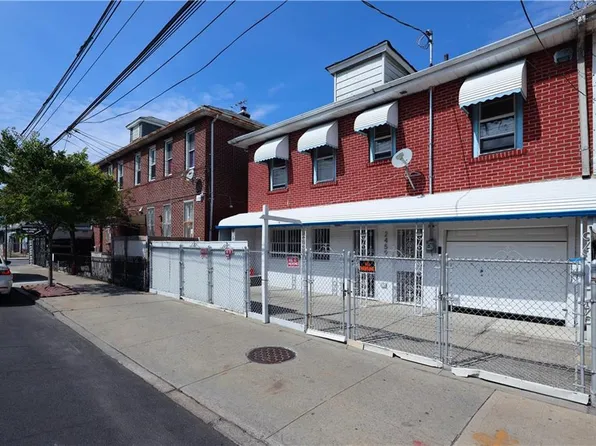 2459 Bath Avenue image 2 of 29
