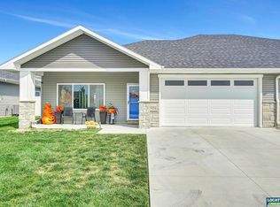 5024 Alvo Rd, Lincoln, NE 68514