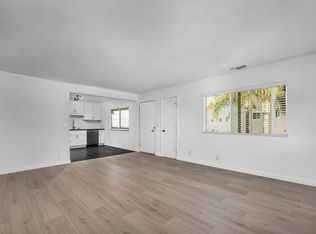 3030 Montrose Ave APT 206, La Crescenta, CA 91214