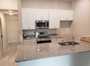 916 Andalusia Blvd, Cape Coral, FL 33909