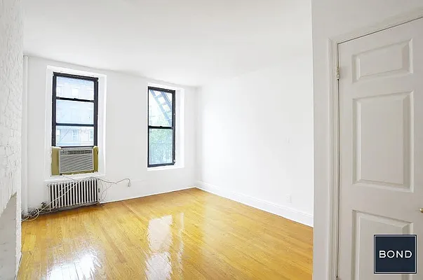 Rented by Bond New York | media 14