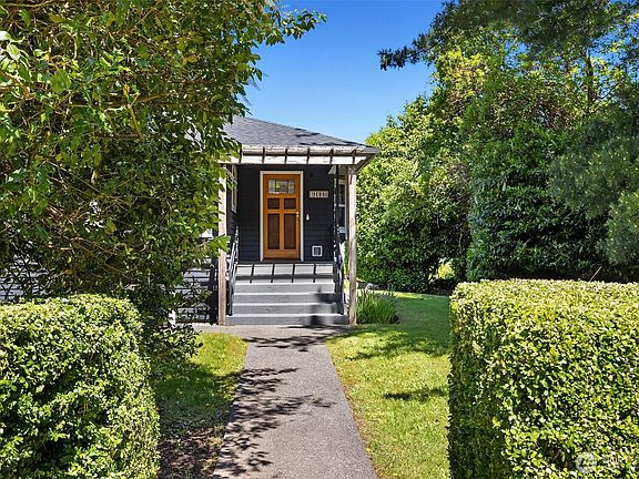 5th image of 10308 SW 116th Avenue