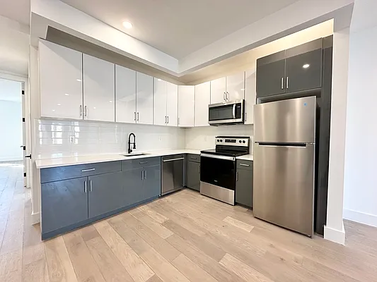 Rented by Camelot Realty Group | media 1