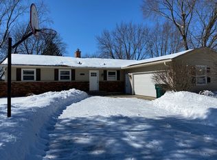 617 E Oak St, Cottage Grove, WI 53527