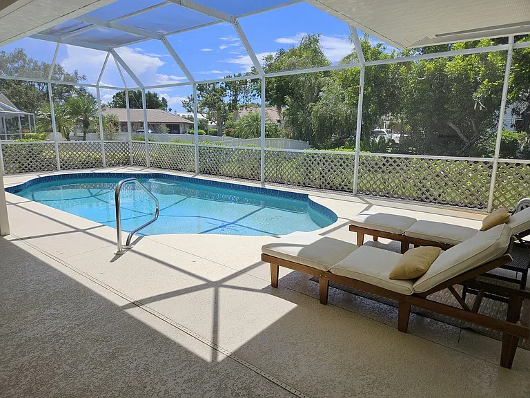 1578 Vermeer Dr — Photo 20