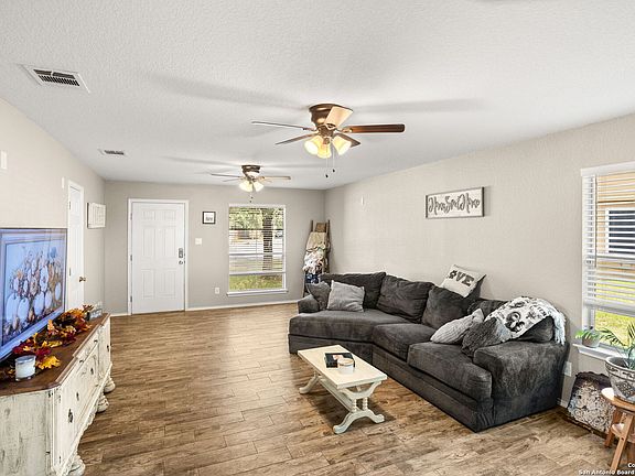 5th image of 2250 WHISPERING WAY