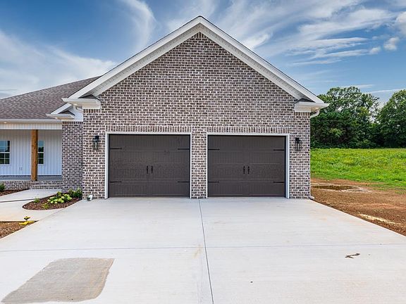 3rd image of 120 Mill Creek Ct
