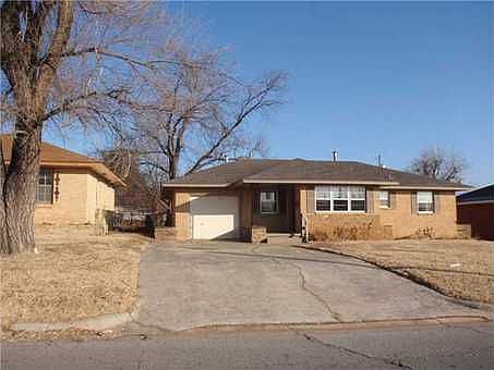 1st image of 4329 SE 17th St