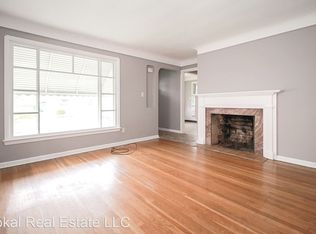 5078 Erwin St, Maple Heights, OH 44137