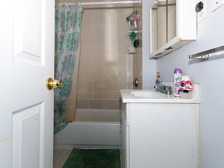 168 Hillside St #2 — Photo 7