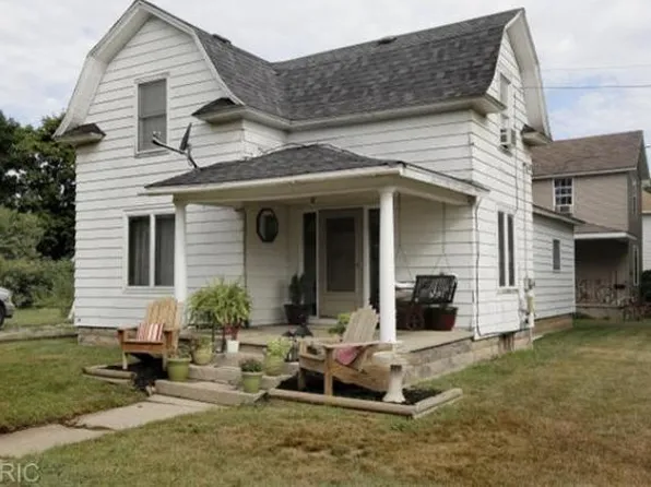 508 E West St, Sturgis, MI 49091