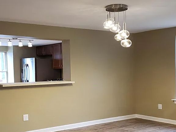 5th image of 1701 Kayla Ct