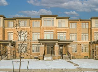 27 Minnock St, Caledon, ON L7C4K6