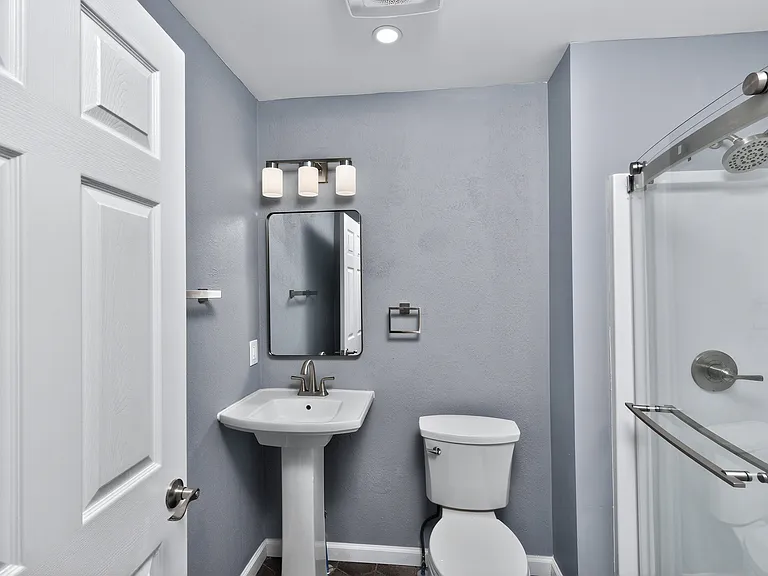 20 Tekakwitha Ct — Photo 12