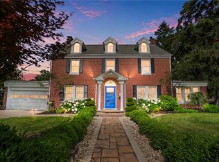2101 Far Hills Ave, Dayton, OH 45419