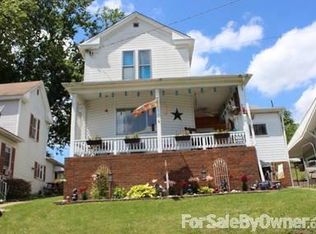 1332 Poplar St, Bellaire, OH 43906