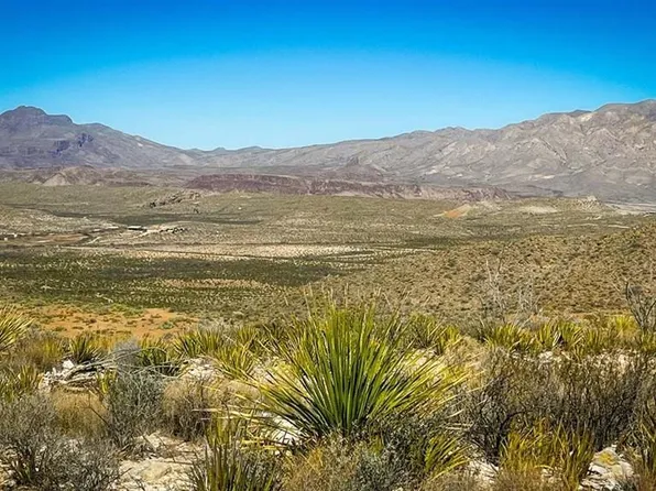 21419 Garnet Ave, Terlingua, TX 79852