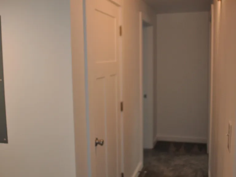 2542 W Robin Rd #B — Photo 18