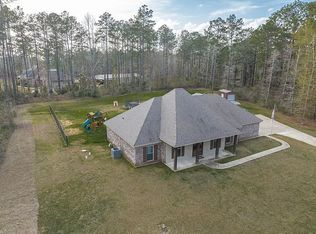 84 Philadelphia Rd, Pineville, LA 71360