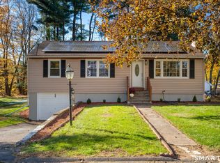 26 Wellwood Circle, Vernon, CT 06066