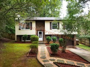 109 Delchester Ct, Cary, NC 27513