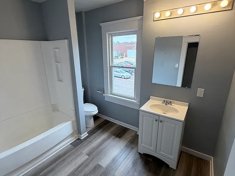 1035 Cherry Ave NE — Photo 10