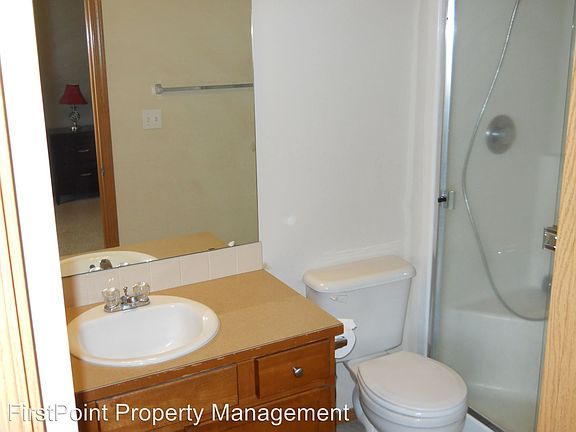 4th image of 2515 190th Street Ct E