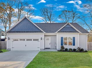 406 Duster Lane, Richlands, NC 28574