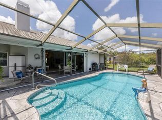 5969 Rachele Dr, Sarasota, FL 34243