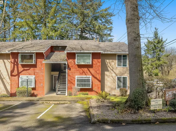 11990 SW Corby Dr APT 1, Portland, OR 97225