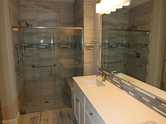 4th image of 17716 E Bismark Lake Ct