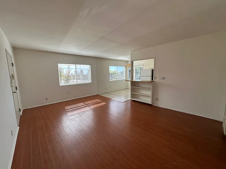 840 Haverford Ave #1 — Photo 10