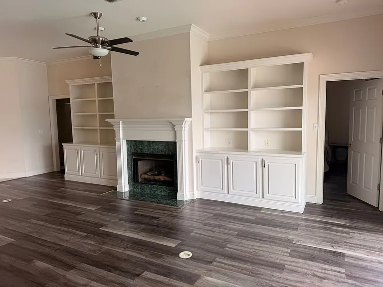 2516 Country Club Dr — Photo 6