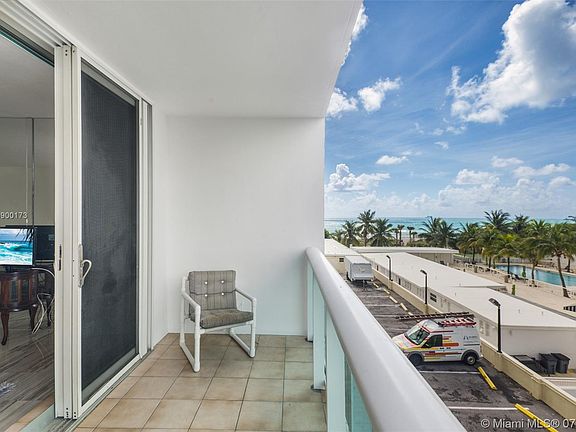 4th image of 5001 Collins Ave APT 3E