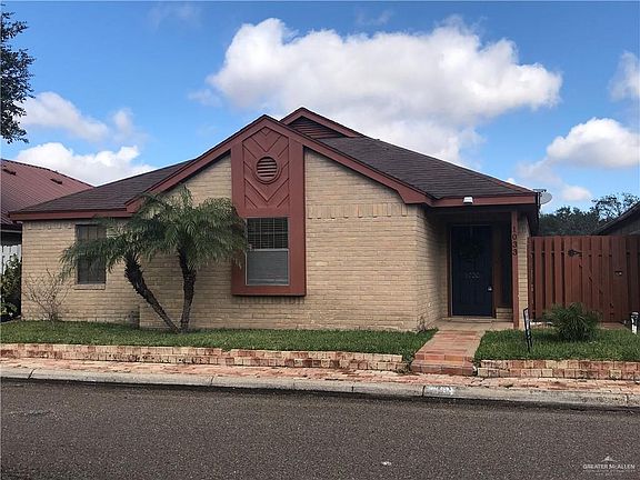 2nd image of 1033 Van Tassel Cir