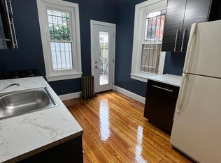 1409 N Dover St, Philadelphia, PA 19121