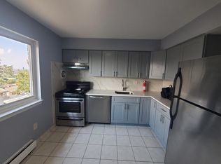 1453 68th St #B, North Bergen, NJ 07047